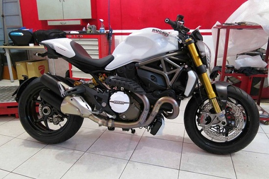 “Quái vật” Ducati Monster 1200S đã có mặt ở Việt Nam
